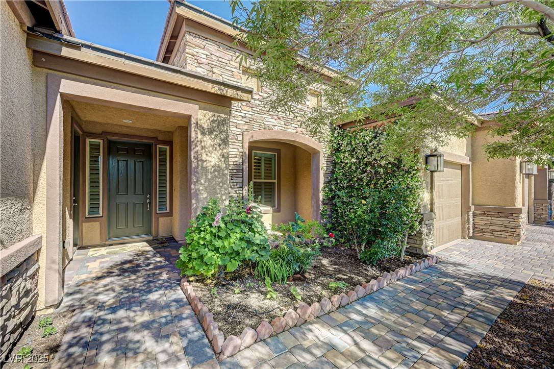 Las Vegas, NV 89129,4260 Helena Cove CT