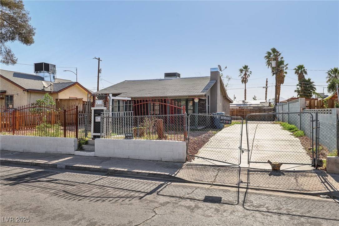 North Las Vegas, NV 89030,1844 Yale ST