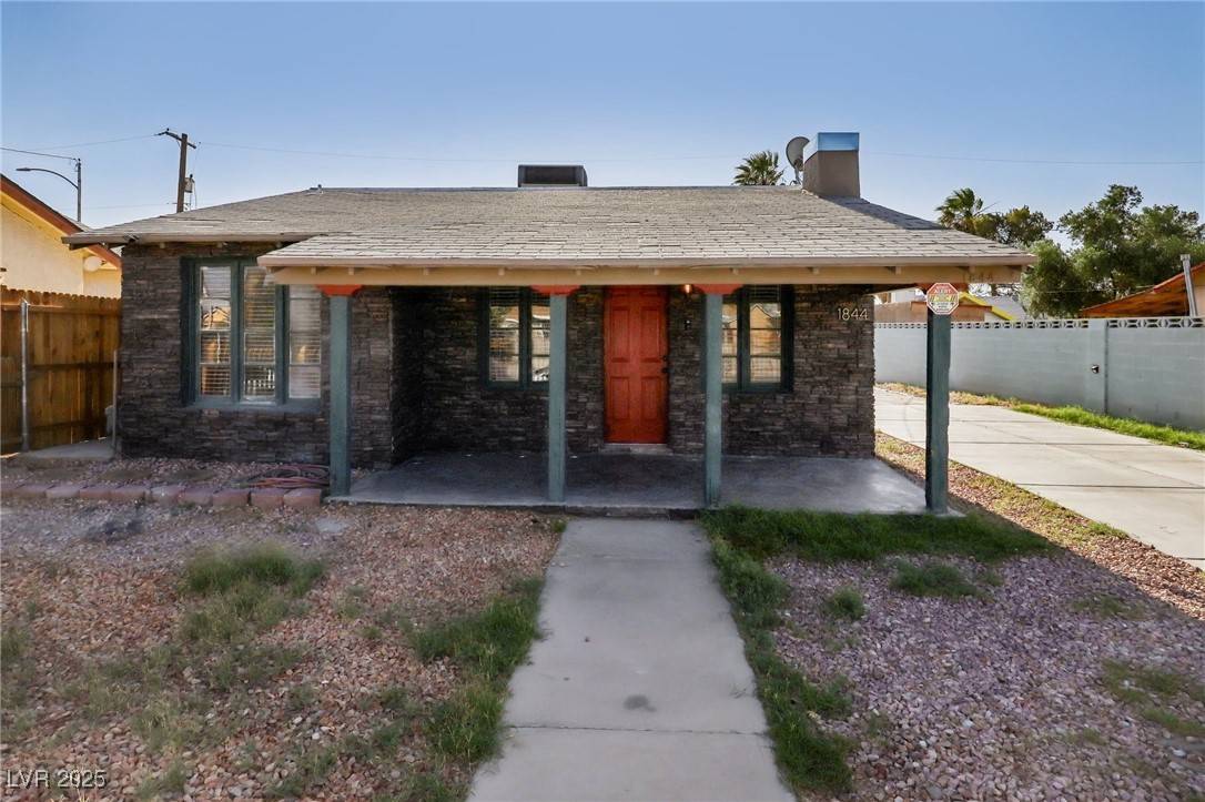 North Las Vegas, NV 89030,1844 Yale ST