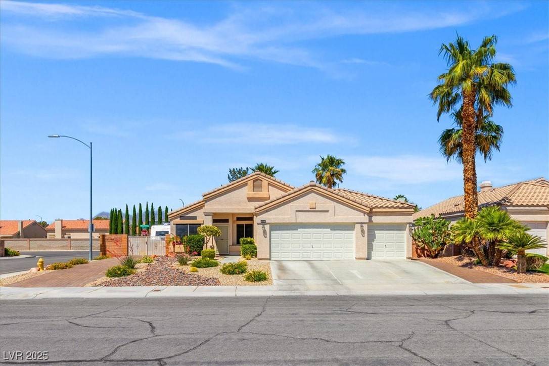 Las Vegas, NV 89130,5421 Tourmaline ST