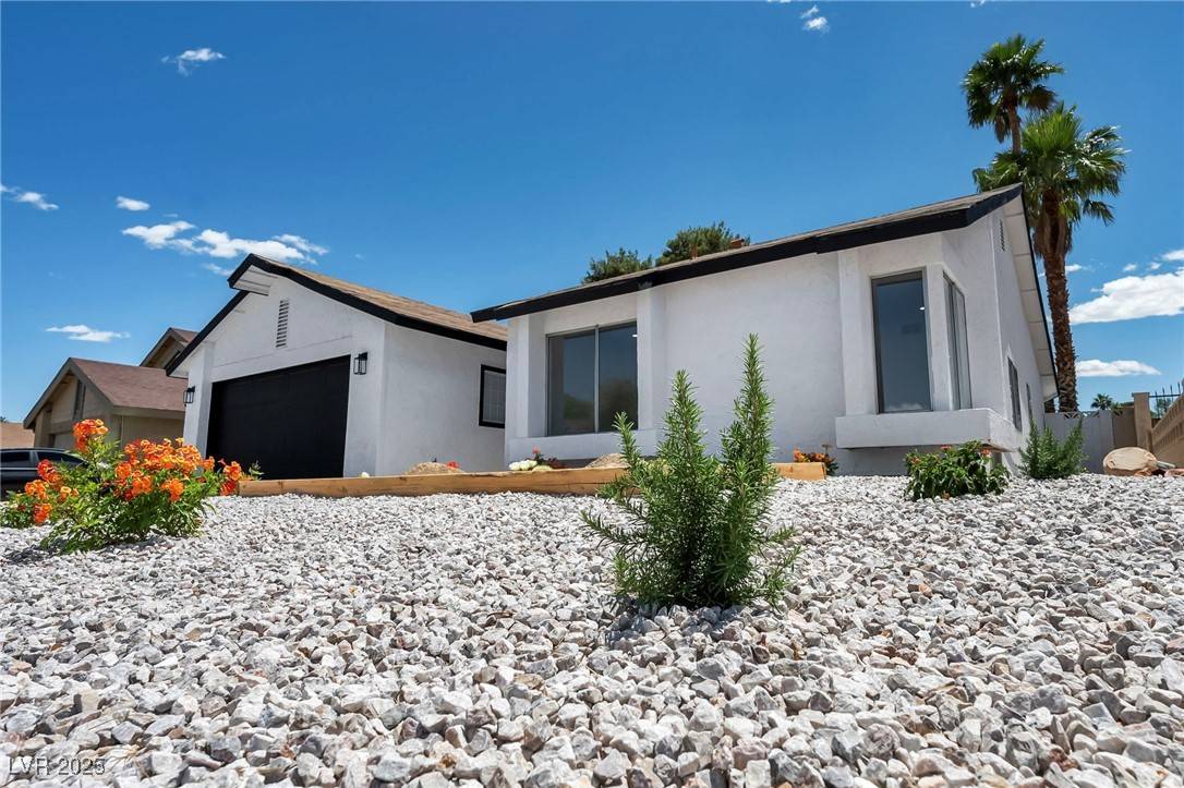 Las Vegas, NV 89147,6939 Paddington WAY