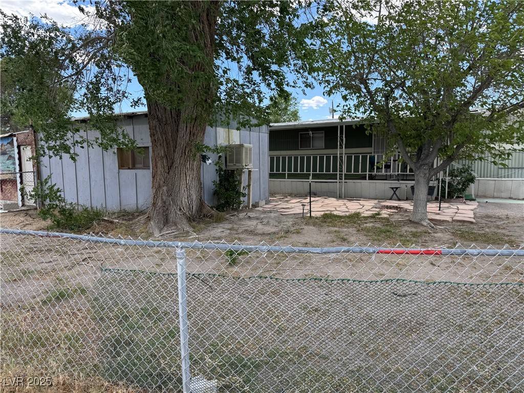 Pahrump, NV 89048,201 W Comstock CIR