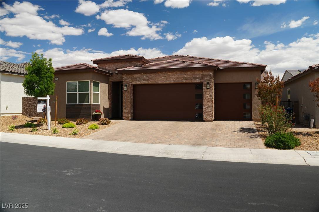 Henderson, NV 89044,3395 Sleeping Hills AVE