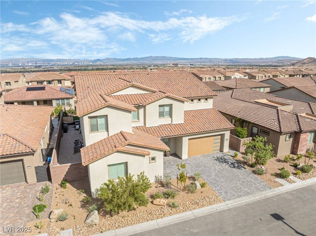 Las Vegas, NV 89138,212 Harris Peak ST
