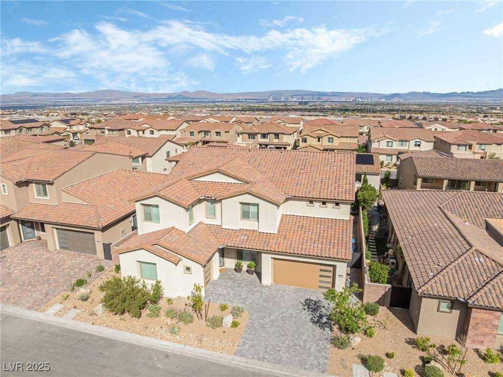 Las Vegas, NV 89138,212 Harris Peak ST