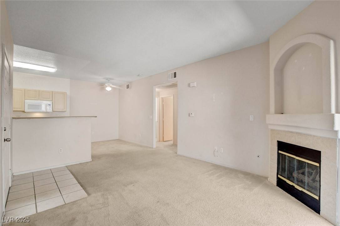 Las Vegas, NV 89166,8250 N Grand Canyon DR #2154