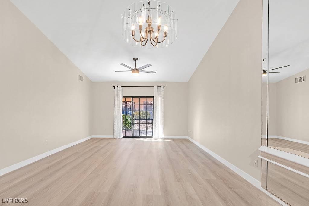 Las Vegas, NV 89102,2851 S Valley View BLVD #1195
