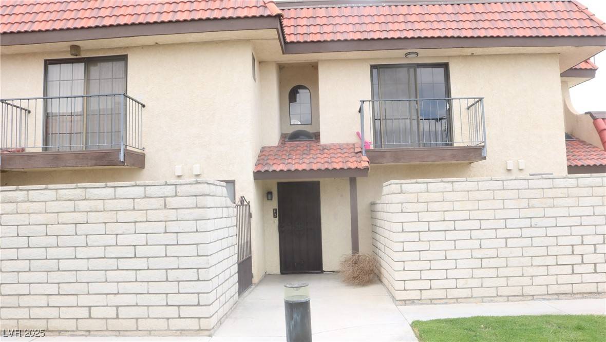 Pahrump, NV 89048,721 Bourbon ST #F2