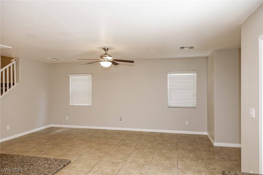 Las Vegas, NV 89122,6483 Ness Gardens CT