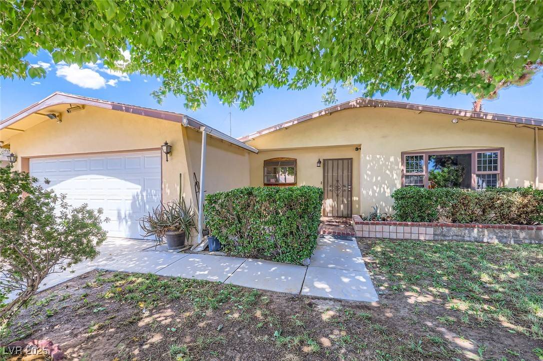 Las Vegas, NV 89121,3536 Anthony DR