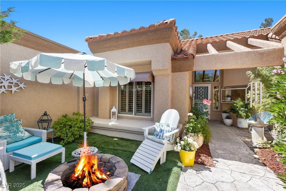 Las Vegas, NV 89134,8629 Prairie Hill DR