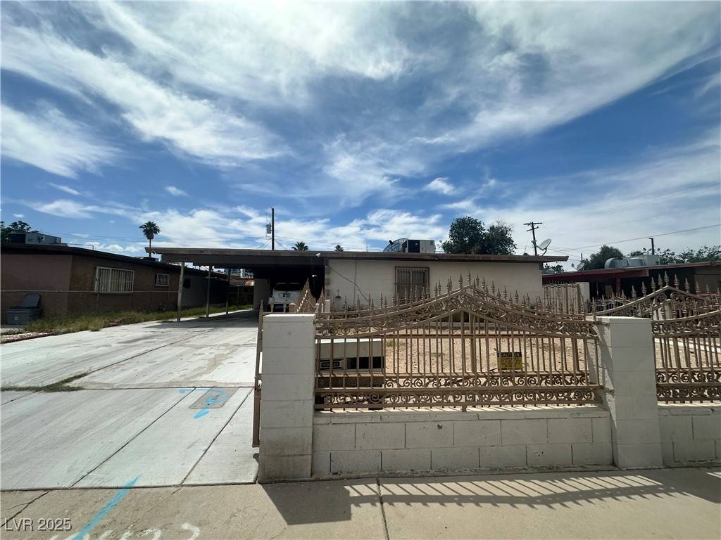 Las Vegas, NV 89104,2300 Pardee PL