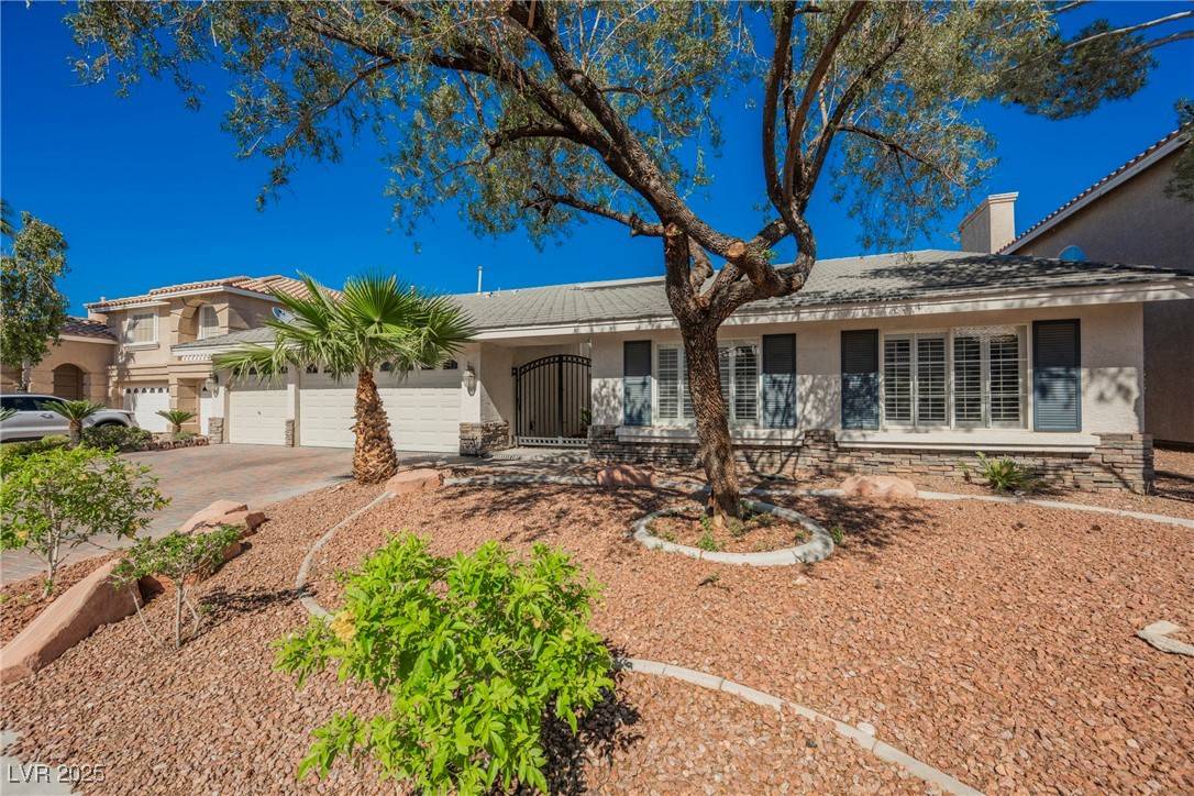 Las Vegas, NV 89139,7678 Belgian Lion ST