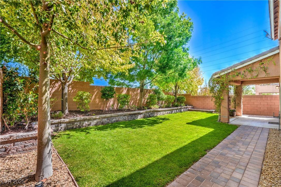 Las Vegas, NV 89166,10116 Nash Peak AVE