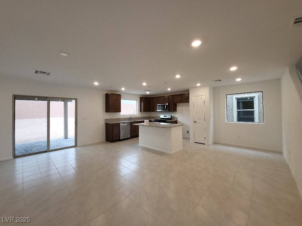 Las Vegas, NV 89139,9531 Wayfarer Seek CT