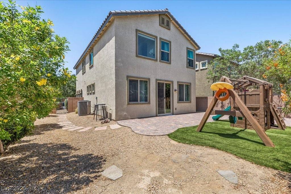 Henderson, NV 89002,2276 Sky Island DR