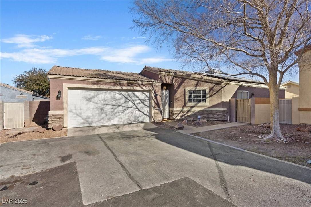 Las Vegas, NV 89122,5184 Mineral Lake DR