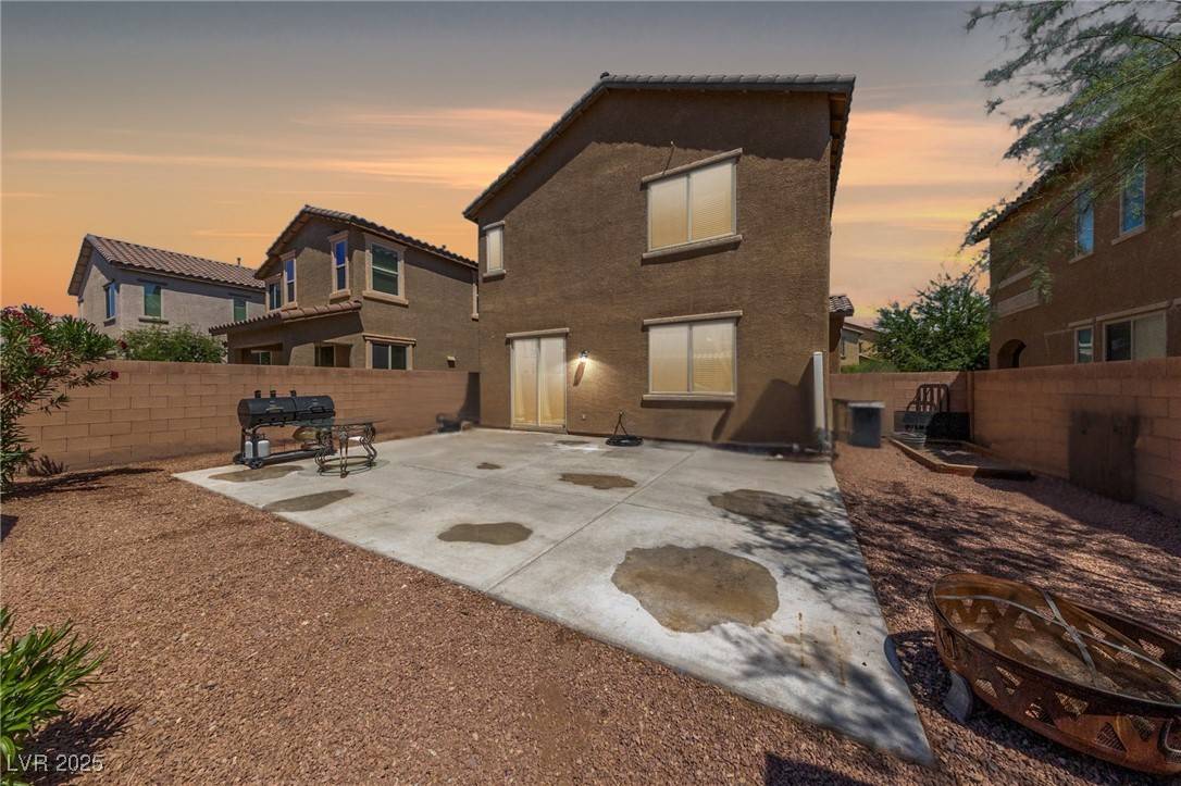 Las Vegas, NV 89122,6409 Dundock AVE