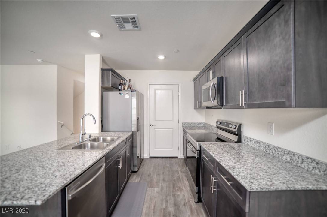North Las Vegas, NV 89086,7003 Crimson Shadow ST