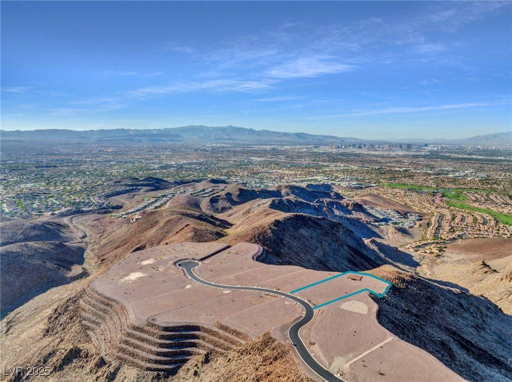 Henderson, NV 89012,106 Cloudrock CT