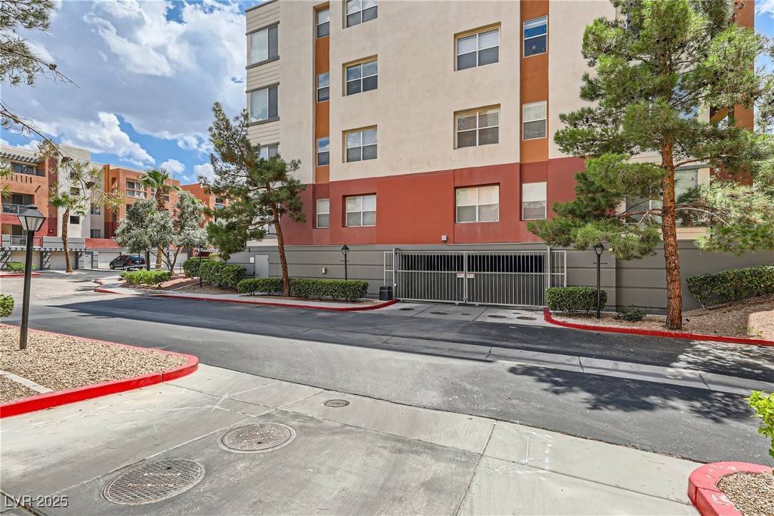 Las Vegas, NV 89123,63 E Agate AVE #509