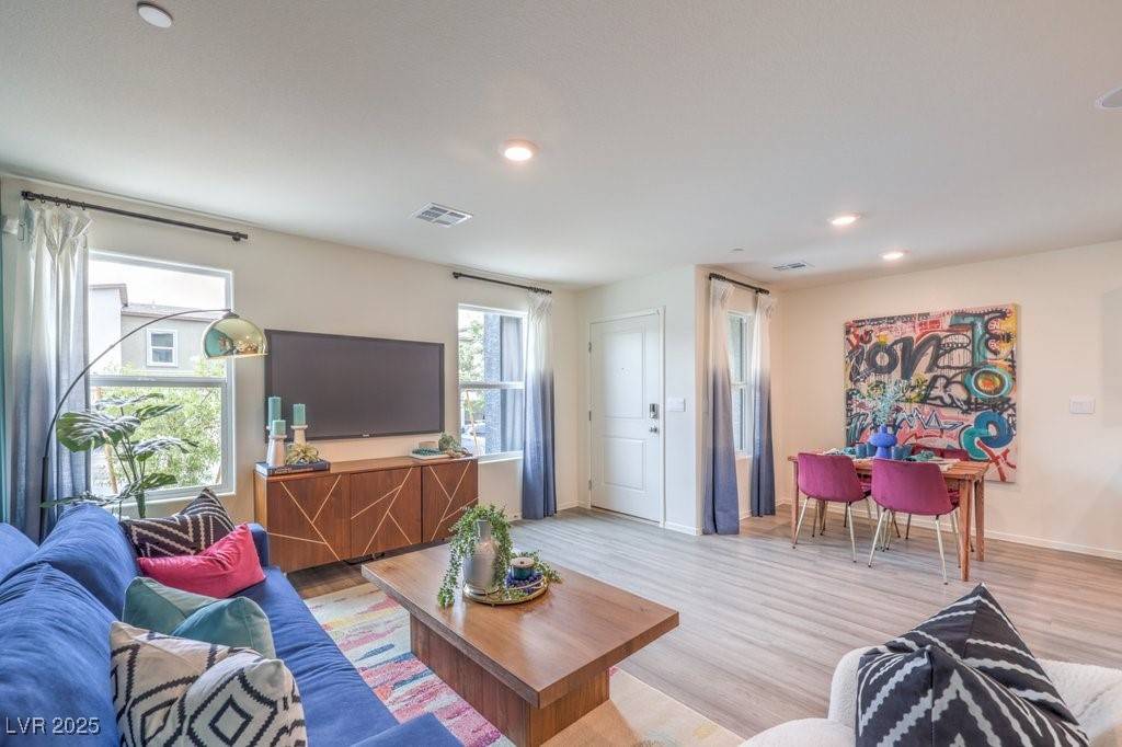 Las Vegas, NV 89141,48344 Orchid Ridge AVE #104