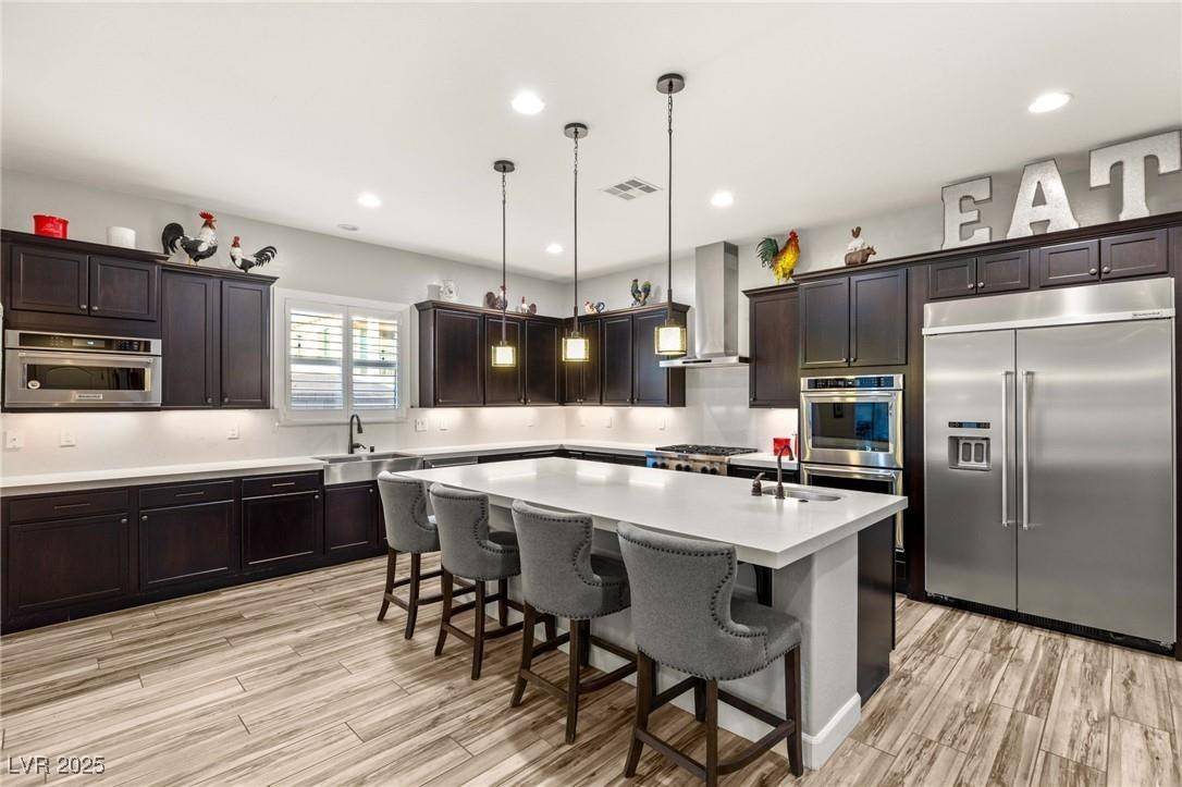 Las Vegas, NV 89148,352 Dandelion Brook CT