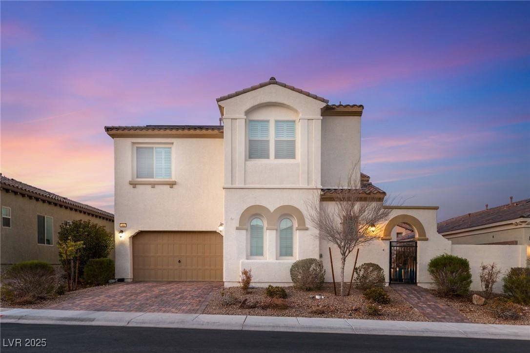 Las Vegas, NV 89148,352 Dandelion Brook CT