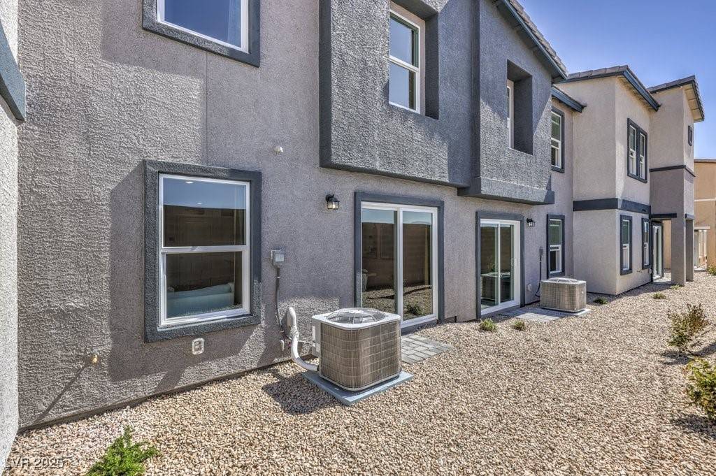 North Las Vegas, NV 89081,2534 Petunia Garden ST #222