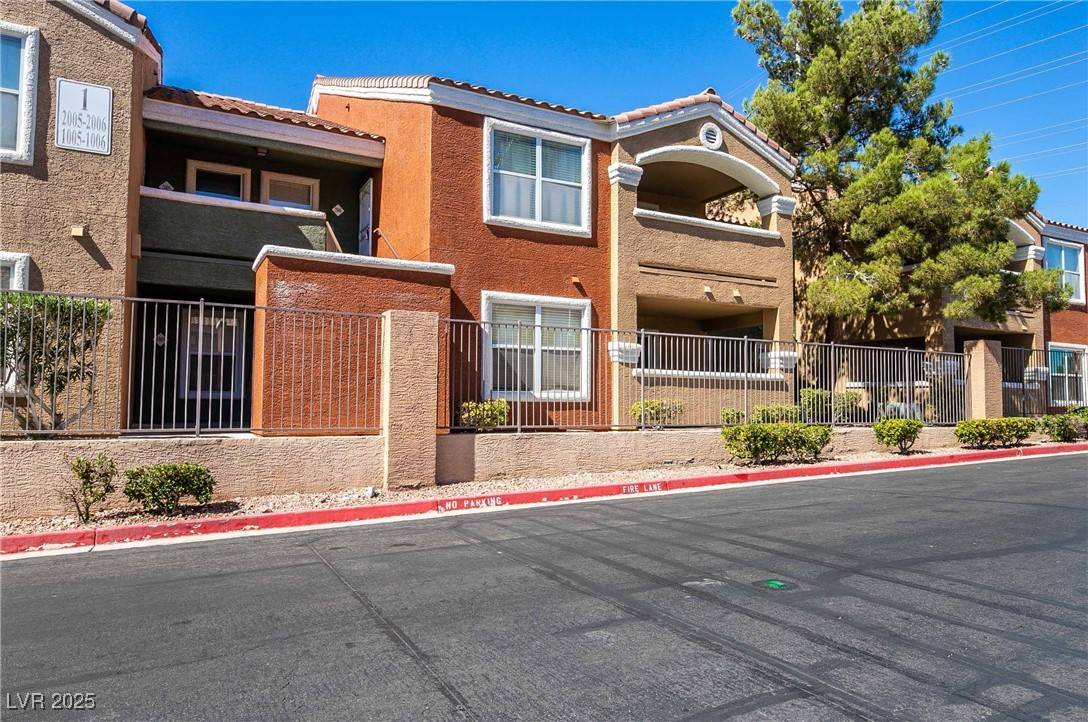 Las Vegas, NV 89147,8101 W Flamingo RD #2006