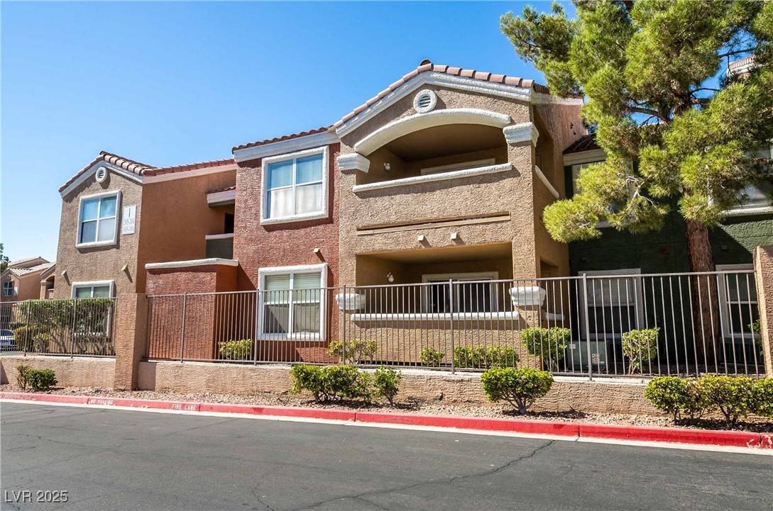 Las Vegas, NV 89147,8101 W Flamingo RD #2006