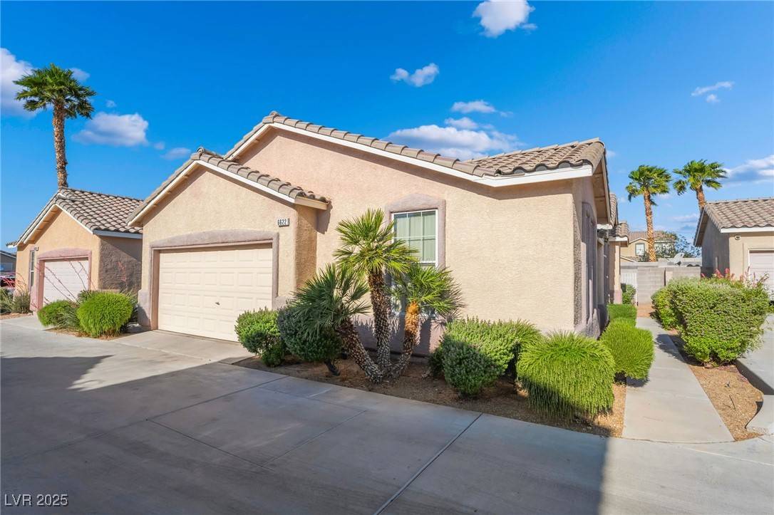 Las Vegas, NV 89122,6622 Black Oil DR