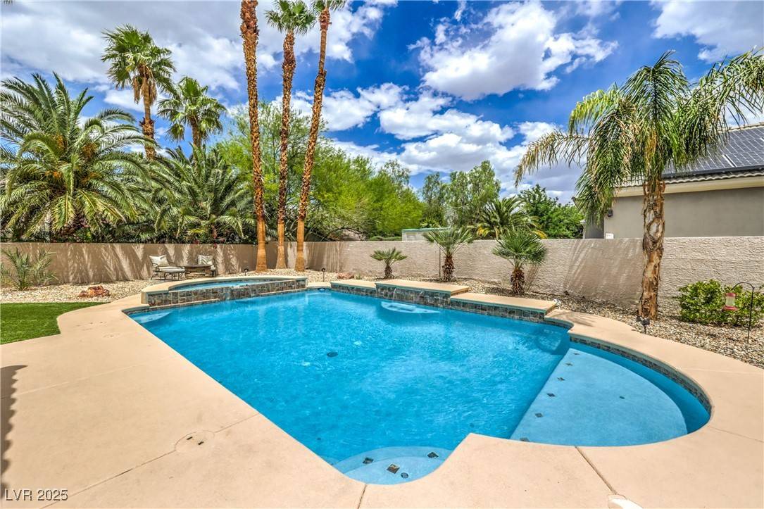 Las Vegas, NV 89129,7730 BRAMBLY CREEK CT