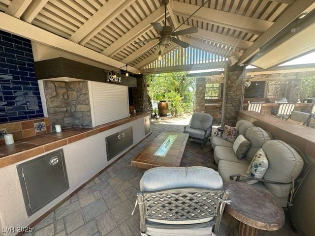 Las Vegas, NV 89139,8175 Arville ST #110