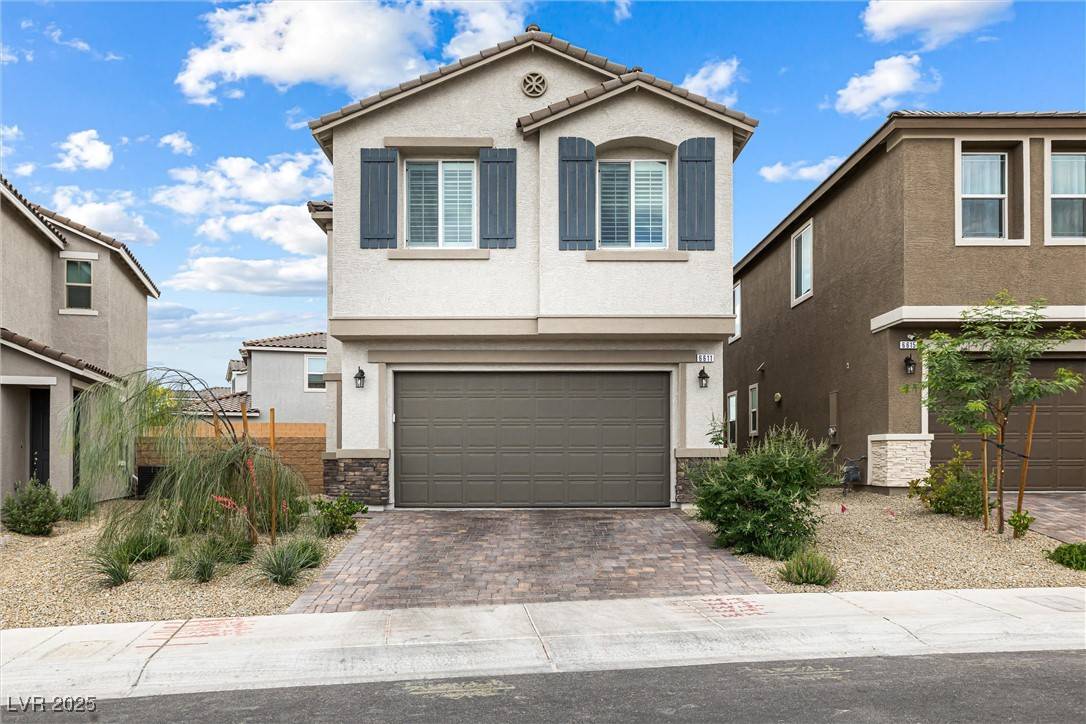 Las Vegas, NV 89130,6611 Dove Point PL