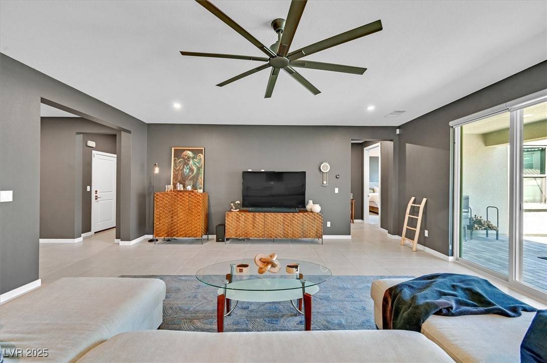 North Las Vegas, NV 89084,6834 Fallen Rock ST