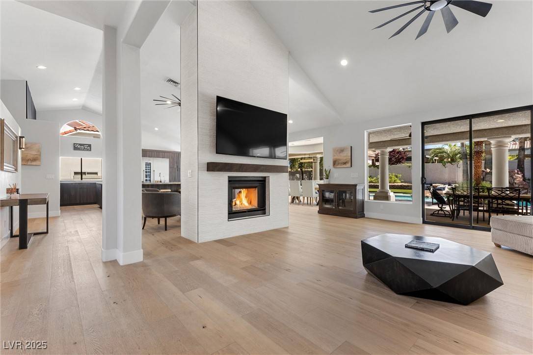Henderson, NV 89074,2268 Buckingham CT