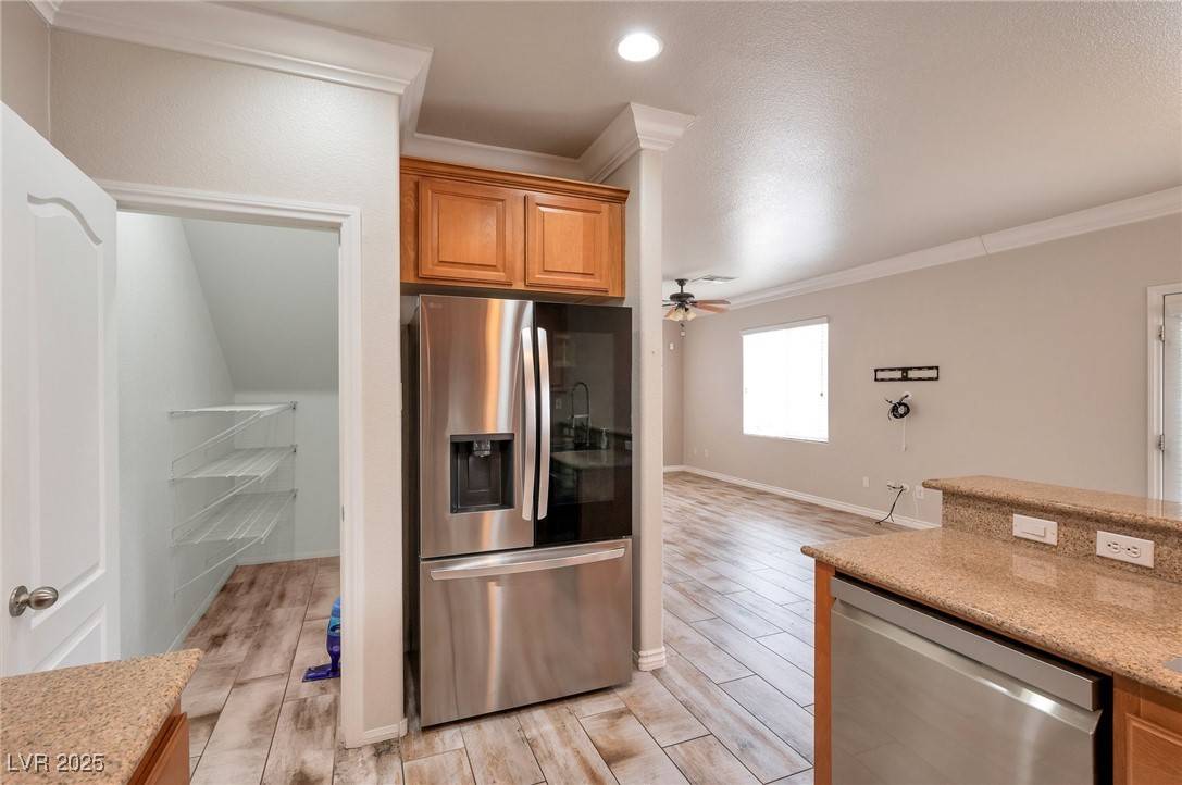Las Vegas, NV 89166,8152 Satin Carnation LN