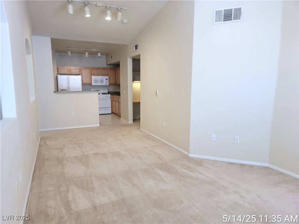 Las Vegas, NV 89147,10001 Peace WAY #2286