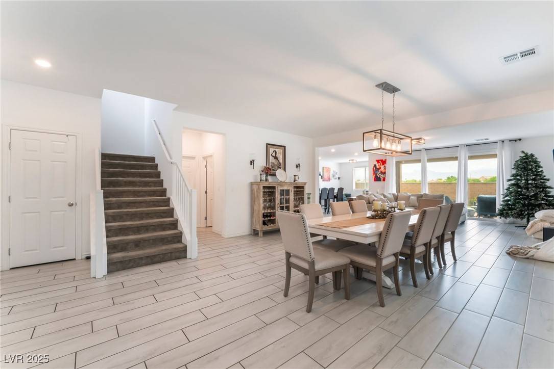 North Las Vegas, NV 89084,7107 Calvert Cliffs ST