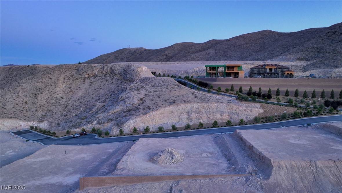 Las Vegas, NV 89141,30 Mountain View DR
