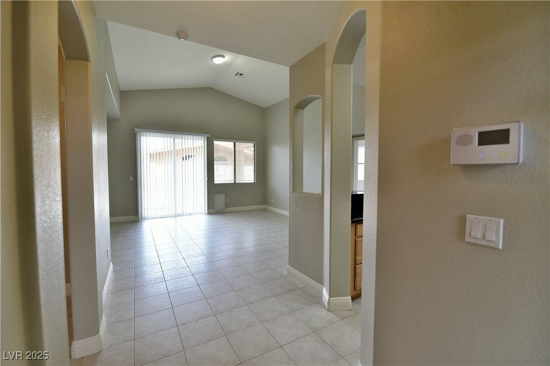 Las Vegas, NV 89130,6157 Copper Crest DR