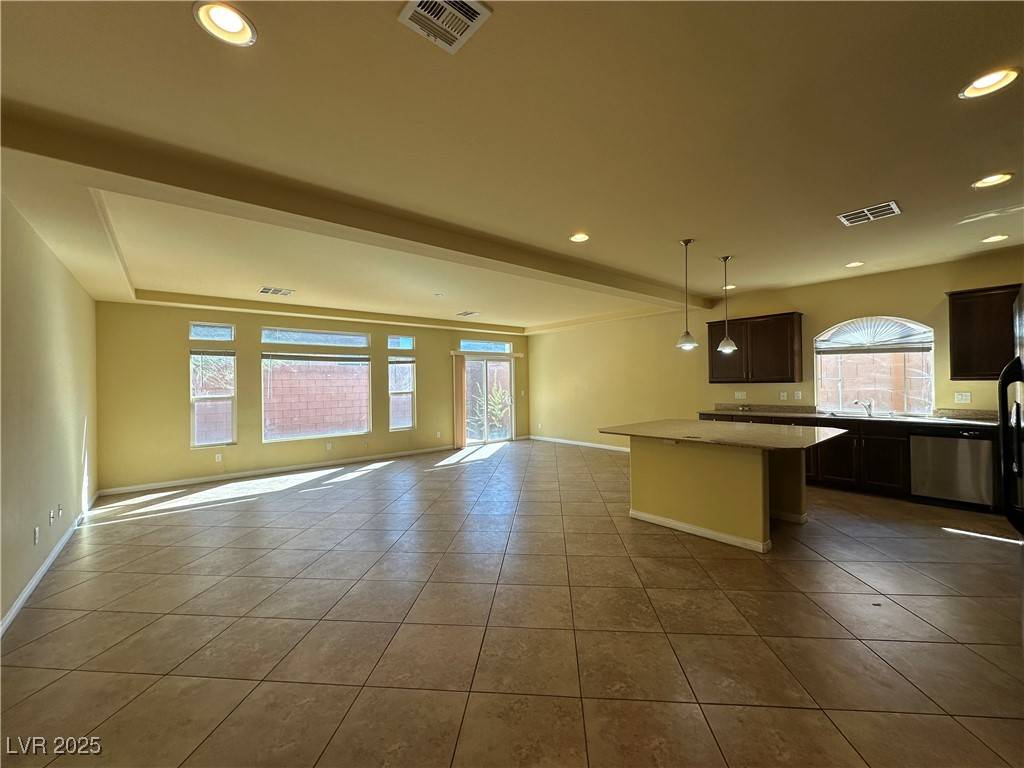 Las Vegas, NV 89139,6093 Crown Palms AVE
