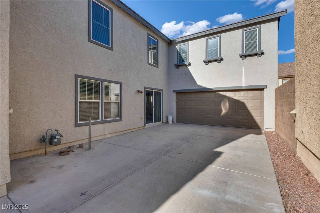 Henderson, NV 89002,680 Moonlight Stroll ST
