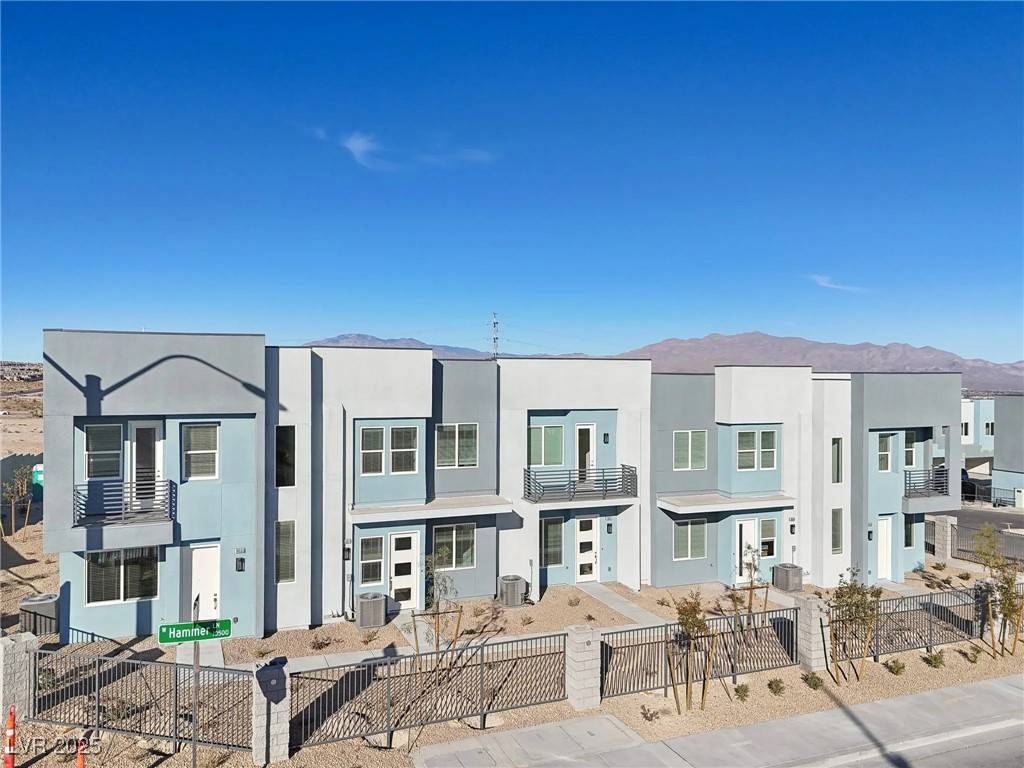 Las Vegas, NV 89166,10515 Prospering Valley WAY