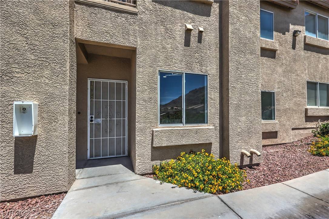 Las Vegas, NV 89156,2110 Los Feliz ST #1003
