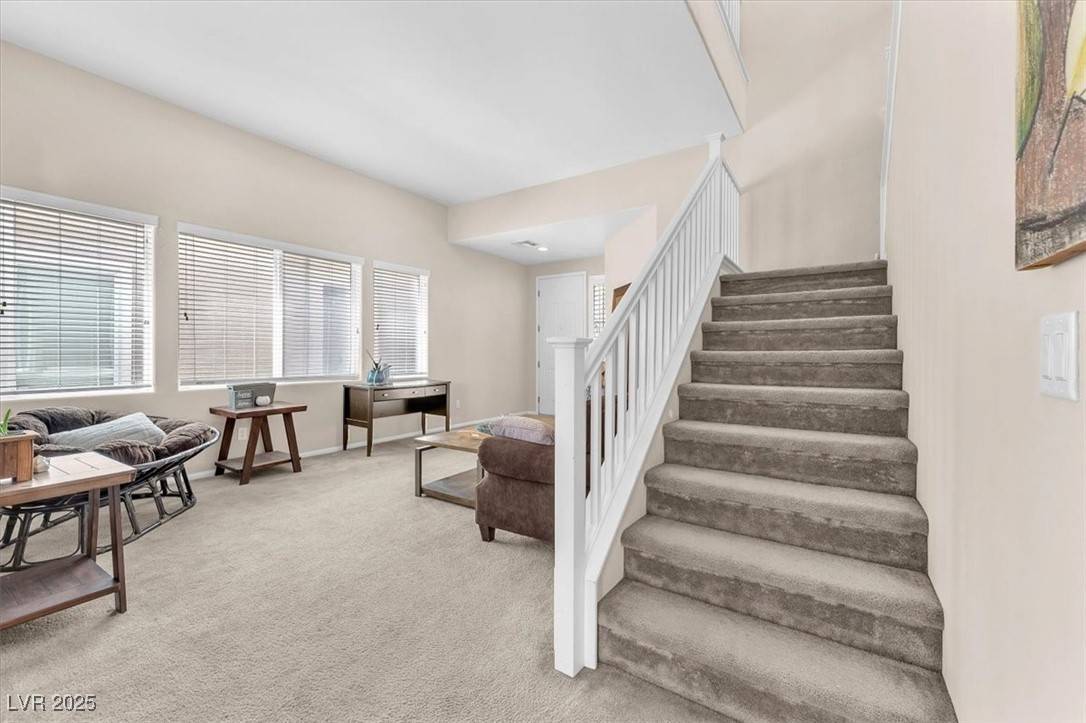 Las Vegas, NV 89178,9872 Chief Sky ST