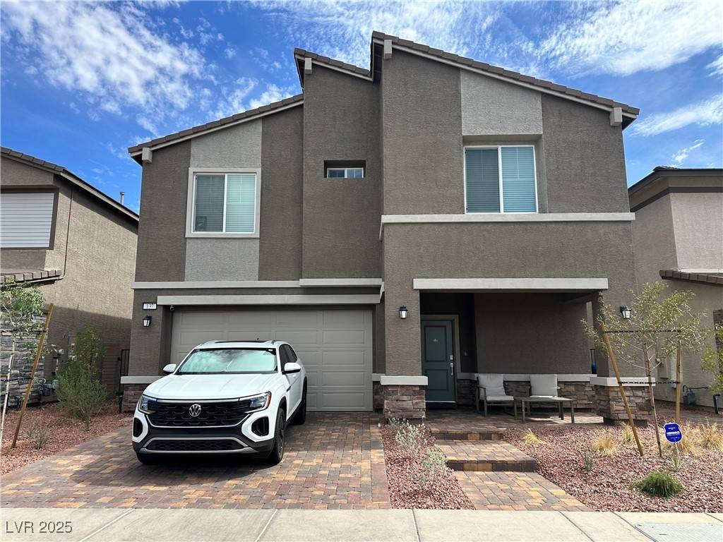 Henderson, NV 89011,137 Rohan Crest AVE