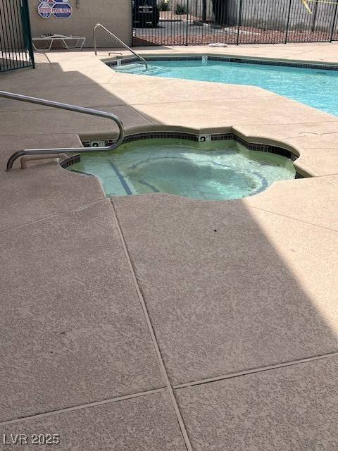 Las Vegas, NV 89118,5271 Lindell RD #105