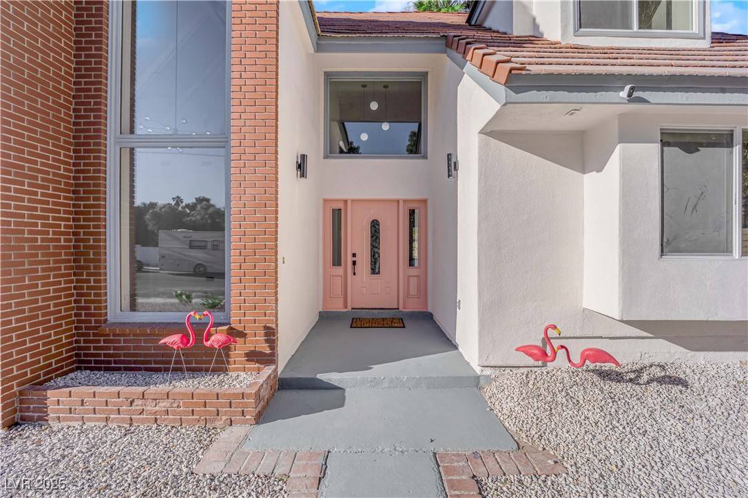 Las Vegas, NV 89169,2160 Pueblo CIR